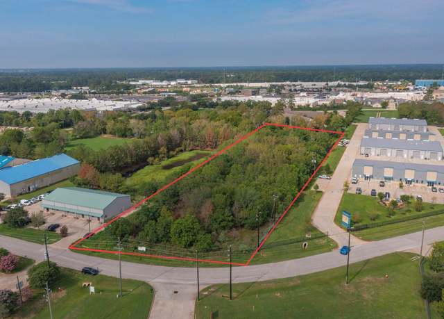 Property at 0 Commercial Park Dr, Tomball, TX 77375