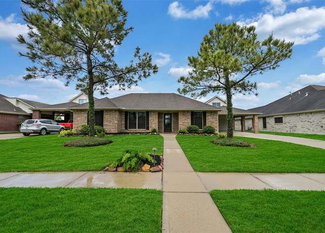 Property at 6819 Powell Ln, Manvel, TX 77578, 3 beds, 2 baths