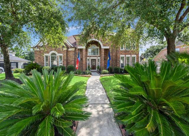 Property at 18718 Glenn Haven Estates Dr, Spring, TX 77379, 4 beds, 3.5 baths