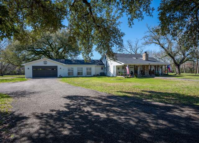 Property at 228 Camden Rd, Chester, TX 75936, 3 beds, 3 baths