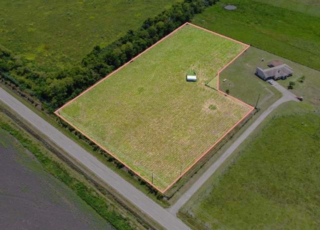 Property at 20055 County Road 210, Angleton, TX 77515