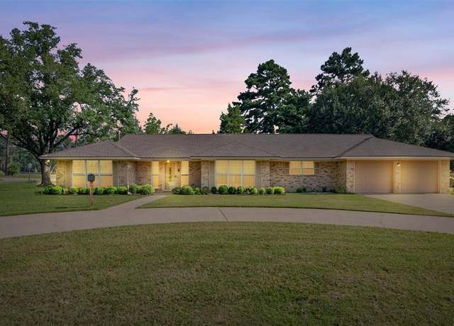 Property at 534 W Hufsmith Rd, Tomball, TX 77375, 3 beds, 2 baths