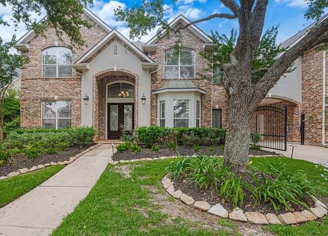Property at 1623 Whitfield St, Sugar Land, TX 77479, 5 beds, 4.5 baths