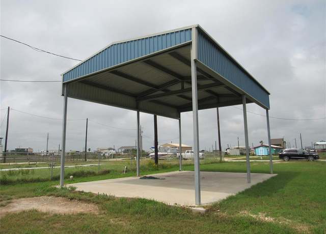 Property at 6276 Marlin Dr, Sargent, TX 77414