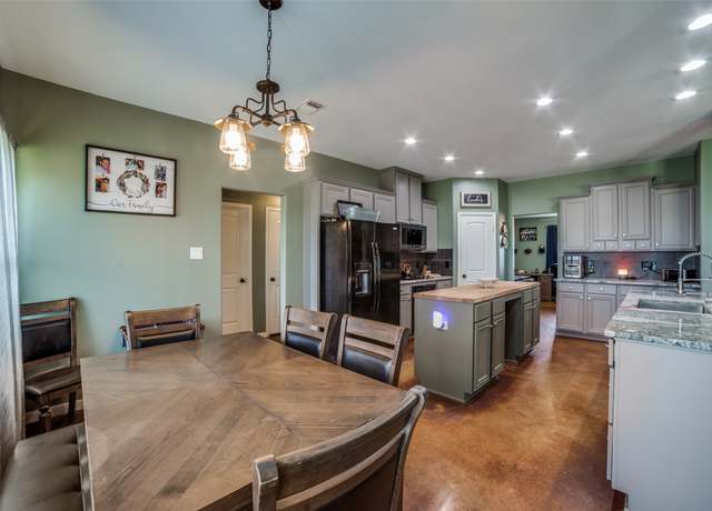 Property at 2259 County Road 325, Sabinal, TX 78881, 4 beds, 3 baths