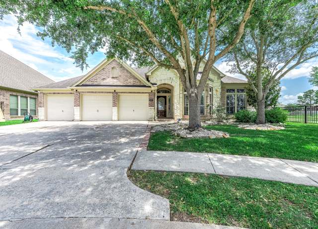 Property at 2313 Lilac Breeze Ln, Pearland, TX 77584, 4 beds, 2 baths