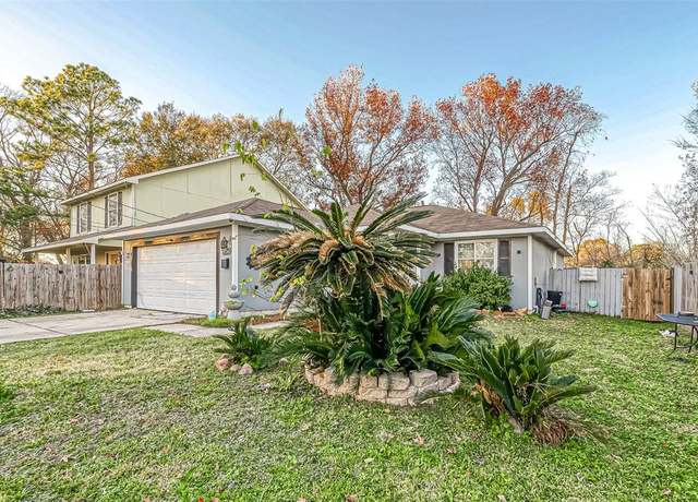 Property at 944 Dewalt St, Houston, TX 77088, 3 beds, 2 baths