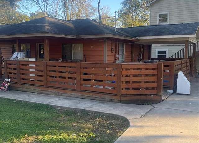 Property at 397 County Road 379, Cleveland, TX 77328, 16 beds, 4 baths