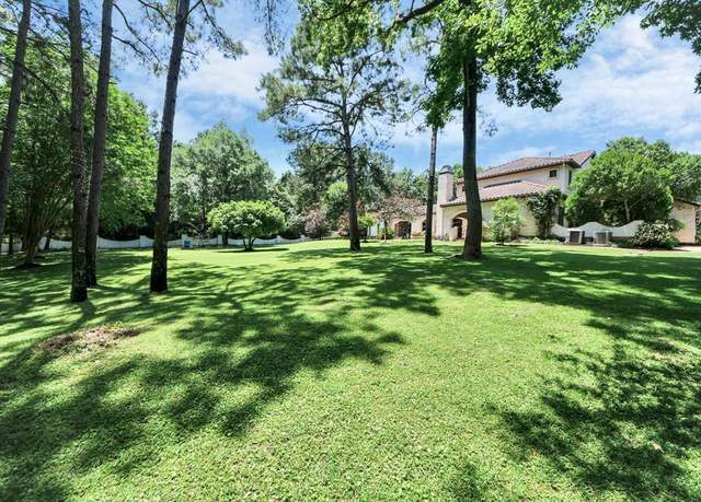 Property at 2426 Blue Lake Dr, Magnolia, TX 77354, 5 beds, 4.5 baths