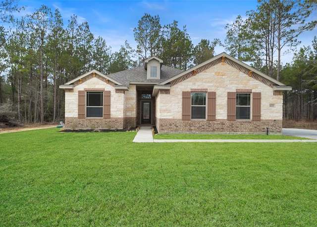 Property at 13415 Maverick Trail Rd, Conroe, TX 77303, 3 beds, 2 baths