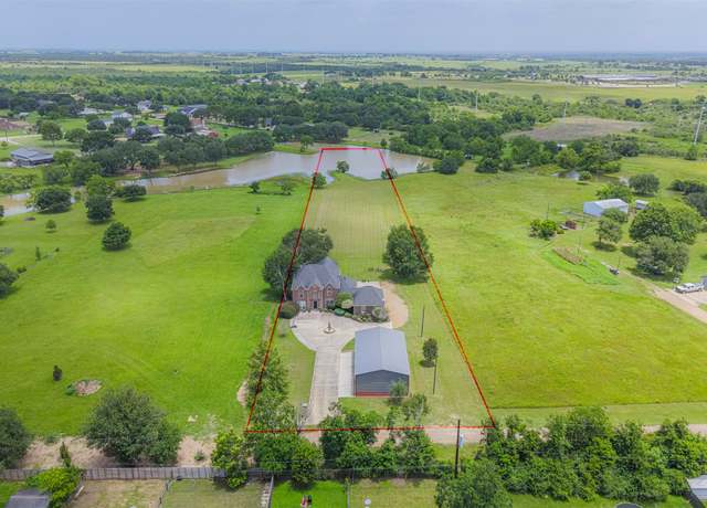 Property at 2058 Sally Gail Ln, Sealy, TX 77474, 4 beds, 2.5 baths