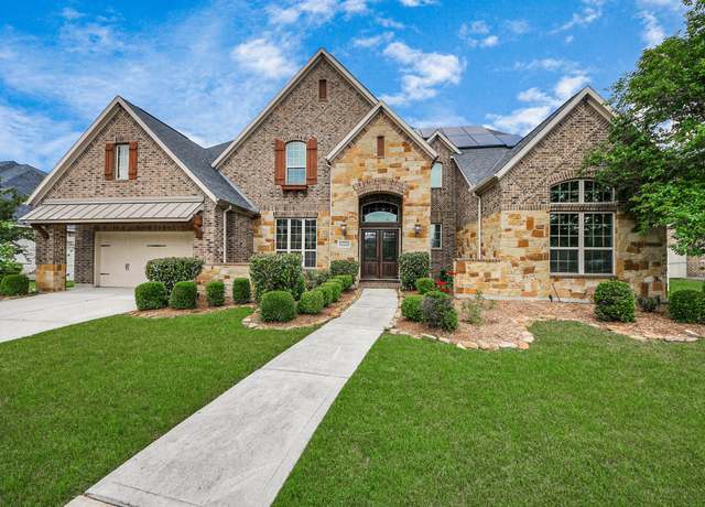 Property at 10458 Lake Palmetto Dr, Conroe, TX 77385, 6 beds, 4.5 baths