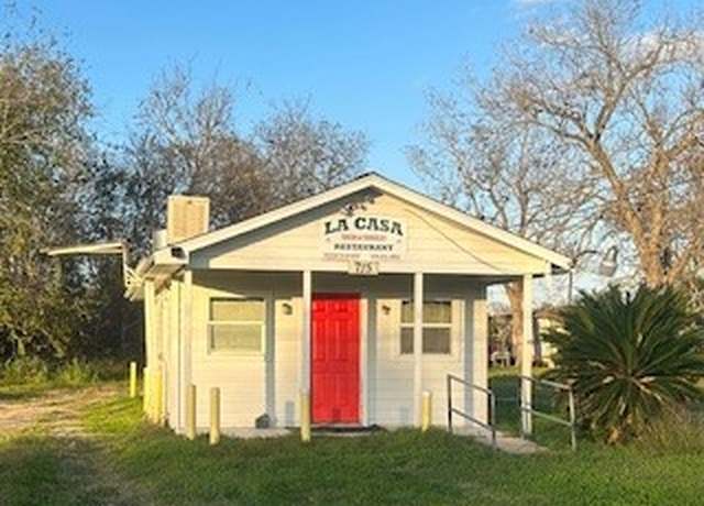 Property at 715 E Milam St, Wharton, TX 77488, 1 bed, 1 bath