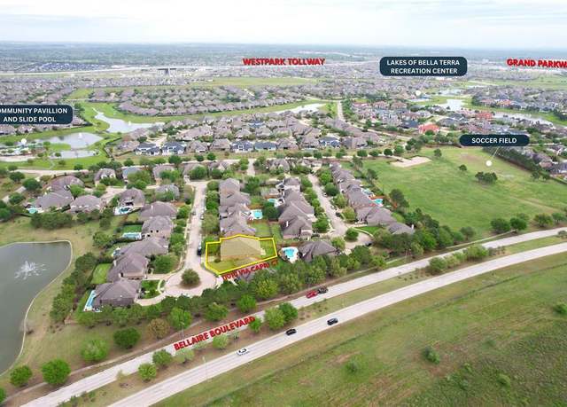 Property at 11010 Via Capri Ct, Richmond, TX 77406, 3 beds, 3 baths