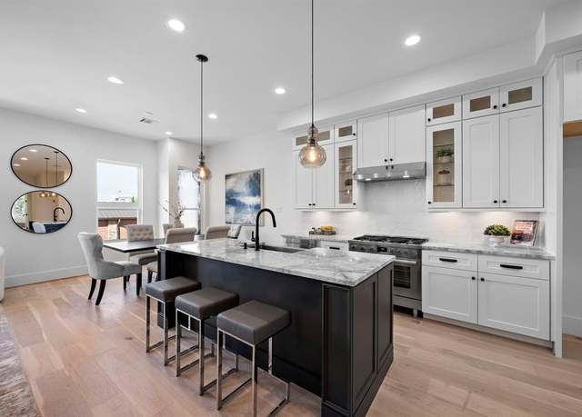Property at 730 W 17th St, Houston, TX 77008, 4 beds, 3.5 baths