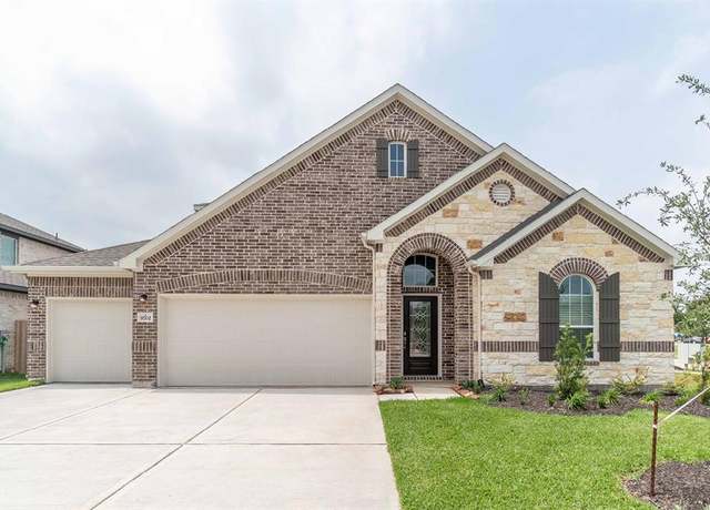 Property at 9702 Golden Cypress Dr, Rosharon, TX 77583, 3 beds, 3 baths