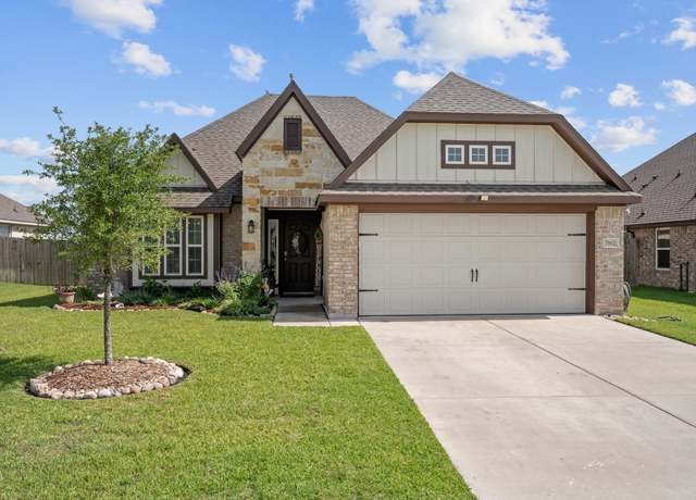 Property at 7902 Putter Pl, Navasota, TX 77868, 3 beds, 2 baths