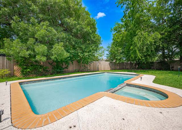 Property at 13506 Sherwood St, Sugar Land, TX 77498, 3 beds, 2 baths