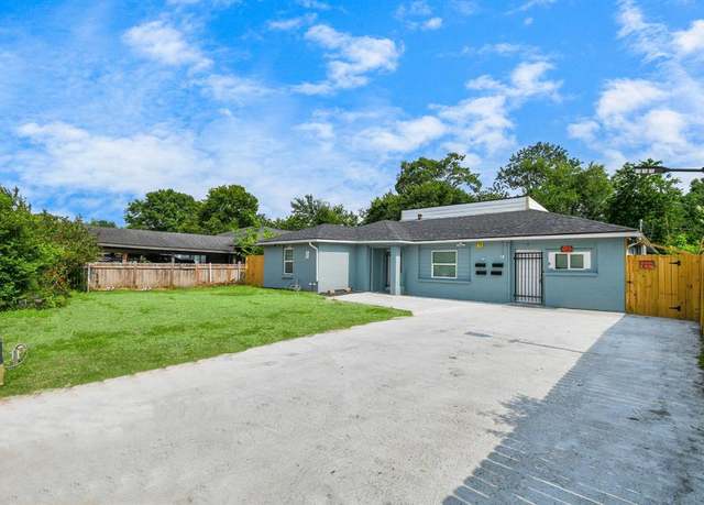 Property at 5714 Doulton Dr, Houston, TX 77033, 5 baths