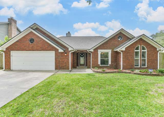 Property at 5402 Enchanted Timbers Dr, Humble, TX 77346, 3 beds, 3 baths