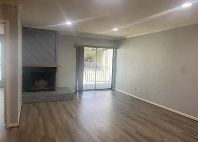 Property at 4001 Nasa Pkwy #132, Seabrook, TX 77586, 2 beds, 2 baths