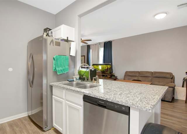 Property at 8906 Freeland St, Houston, TX 77075, 4 beds, 2.5 baths