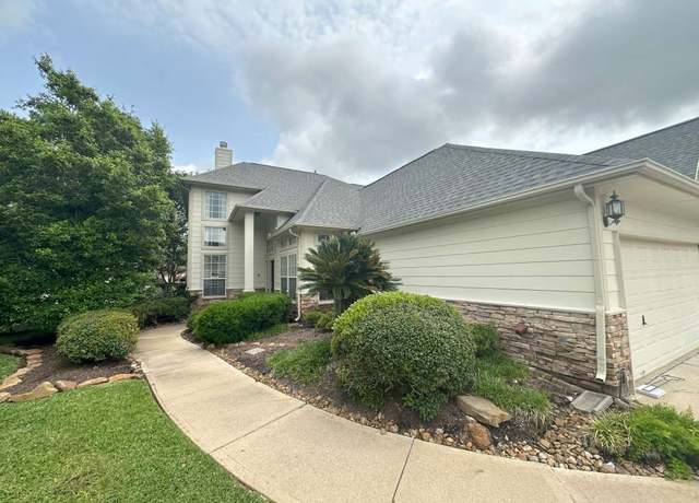 Property at 7203 Welshwood Ln, Sugar Land, TX 77479, 3 beds, 2.5 baths