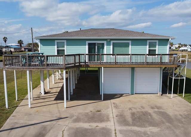 Property at 1118 County Road 204, Sargent, TX 77414, 3 beds, 2.5 baths