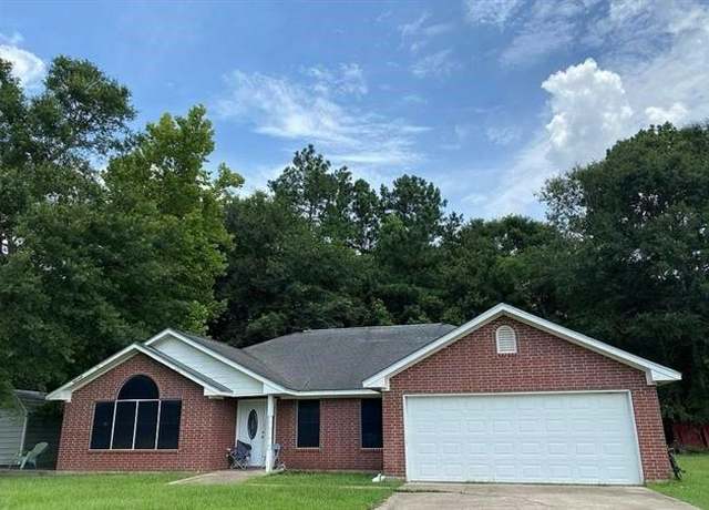 Property at 380 Blackgum St, Kountze, TX 77625, 3 beds, 2 baths