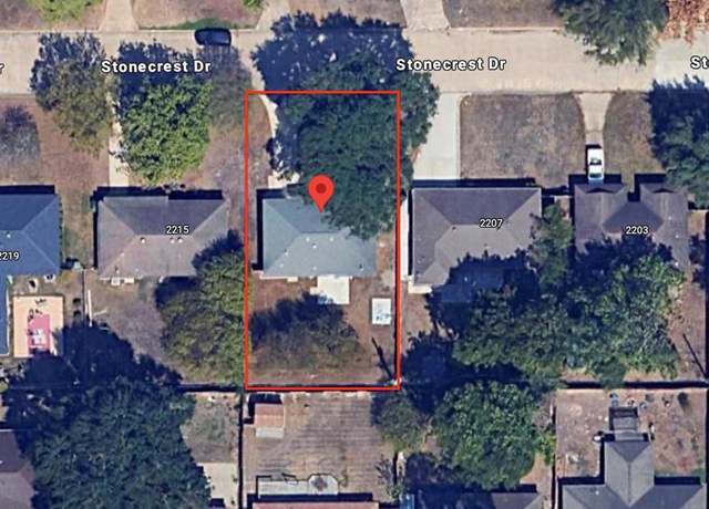 Property at 2211 Stonecrest Dr, Houston, TX 77018