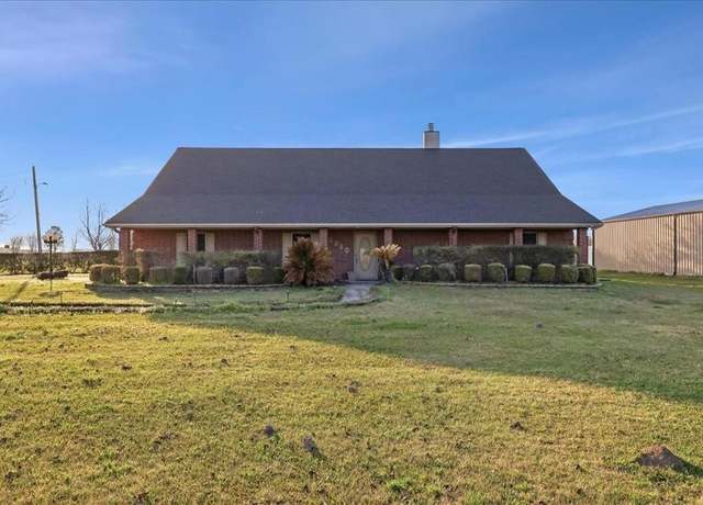 Property at 10040 Milky Way Ln, Beaumont, TX 77705, 4 beds, 3 baths