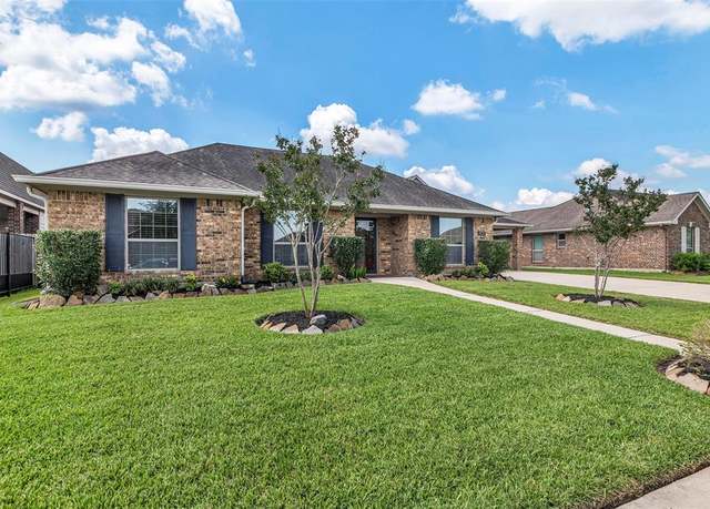 Property at 6722 Hawkins St, Manvel, TX 77578, 4 beds, 2 baths