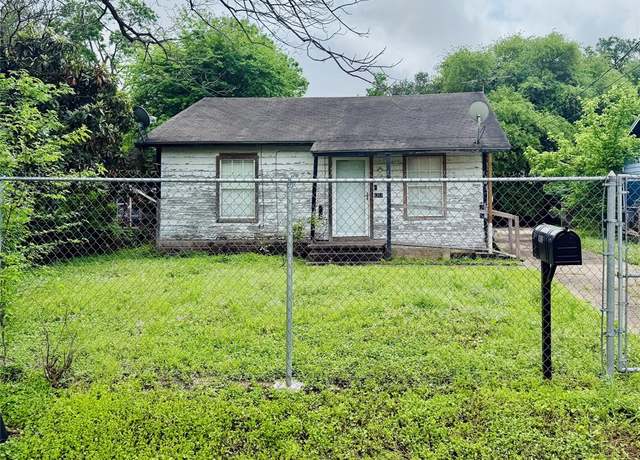 Property at 6316 Longview St, Houston, TX 77020, 2 beds, 1 bath