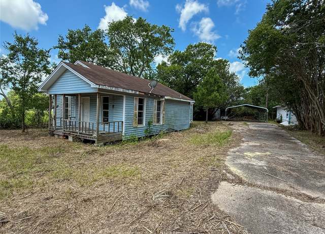 Property at 22085 Madison St, Bedias, TX 77831, 2 beds, 1 bath