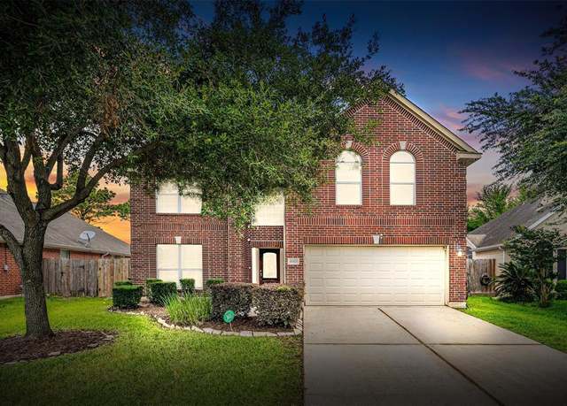 Property at 15323 Southwood Trace Ln, Houston, TX 77049, 4 beds, 2.5 baths