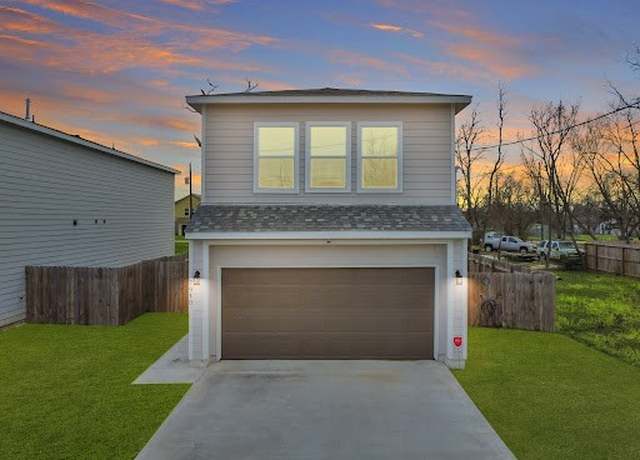 Property at 7950 Blue St, Houston, TX 77028, 3 beds, 2.5 baths