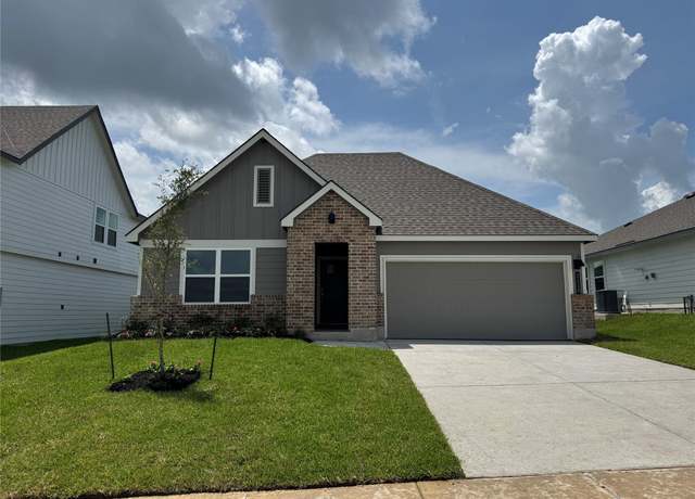 Property at 1110 Legrand St, Brenham, TX 77833, 4 beds, 2 baths