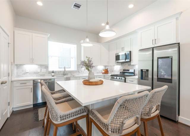 Property at 5506F Wheatley St, Houston, TX 77091, 3 beds, 3.5 baths
