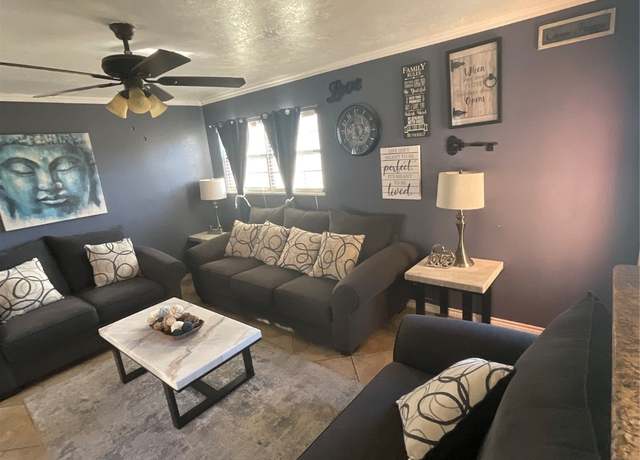 Property at 325 Eldridge Dr, Beaumont, TX 77707, 4 beds, 3.5 baths
