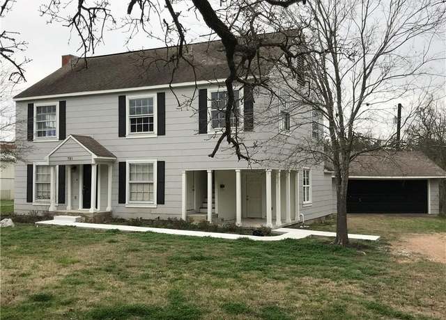 Property at 701 Gilchrist, College Station, TX 77840, 5 beds, 3 baths
