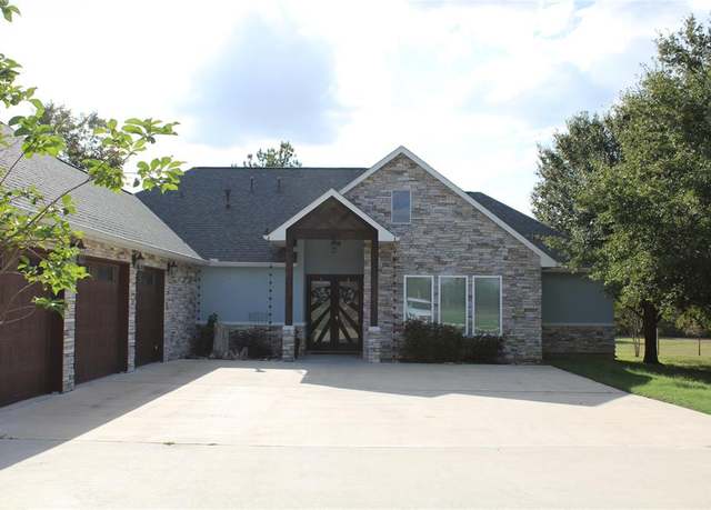 Property at 15130 Fm 359 Rd, Hempstead, TX 77445, 3 beds, 2.5 baths