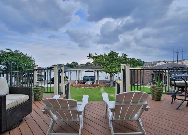 Property at 237 Capetown, Conroe, TX 77356, 3 beds, 3.5 baths