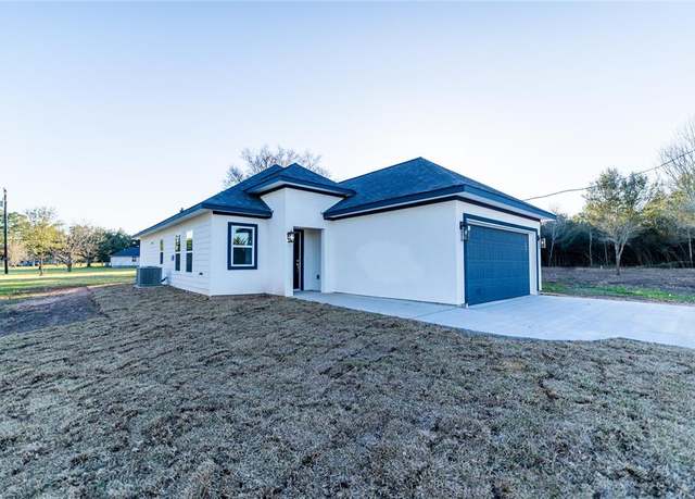 Property at 519 Marigold Dr, Prairie View, TX 77484, 3 beds, 2 baths