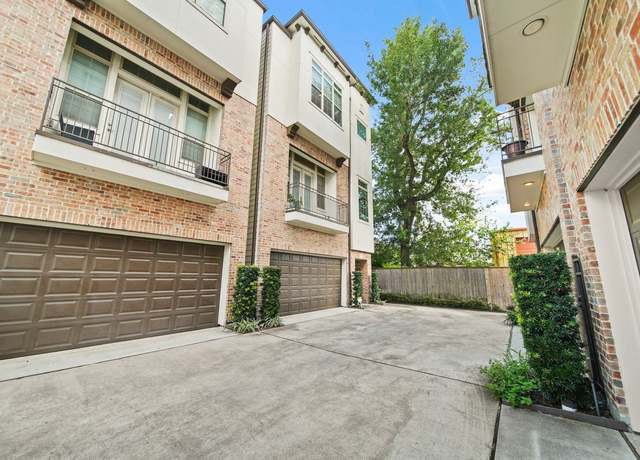 Property at 1034 W 26th St Unit D, Houston, TX 77008, 3 beds, 3.5 baths