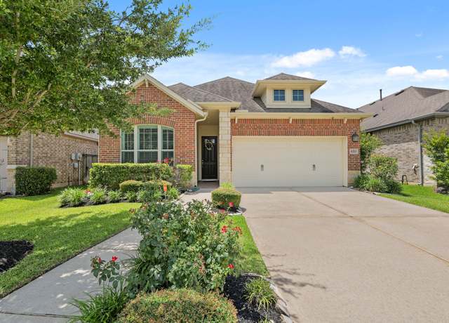 Property at 8210 Silverspot Ln, Missouri City, TX 77459, 3 beds, 2 baths