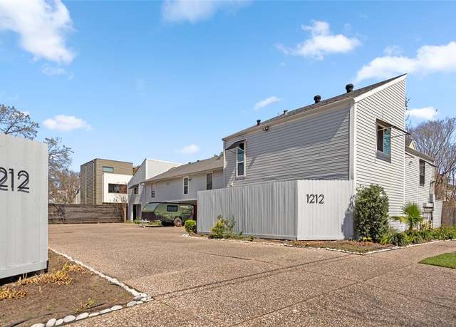 Property at 1212 Fairview Ave Unit E, Houston, TX 77006, 1 bed, 1.5 baths