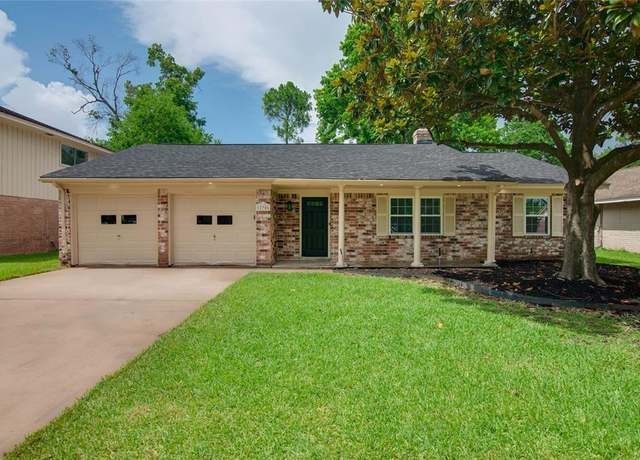 Property at 12706 Westleigh Dr, Houston, TX 77077, 4 beds, 2 baths