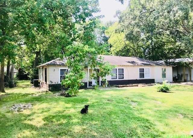Property at 810 Reidland St, Crosby, TX 77532, 3 beds, 1 bath