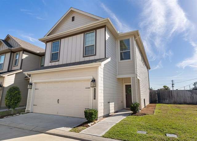 Property at 3235 Longleaf Meadows Dr, Houston, TX 77063, 3 beds, 2.5 baths