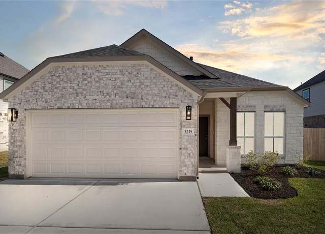 Property at 3235 Tilley Dr, Rosenberg, TX 77471, 3 beds, 2 baths